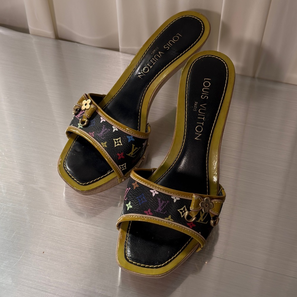 Louis Vuitton murakami heels